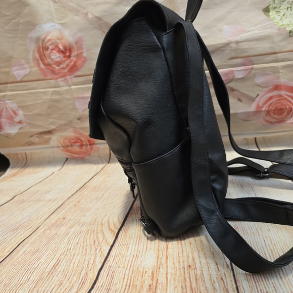 Black Chain-Embellished Backpack - Picture 4 of 7